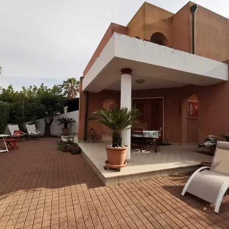 Villetta Dana Holiday home Brindisi